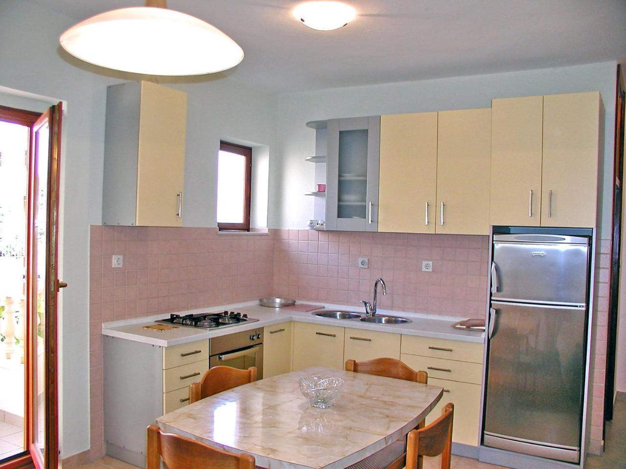 Apartment Maras-1 By Interhome Diklo Kültér fotó